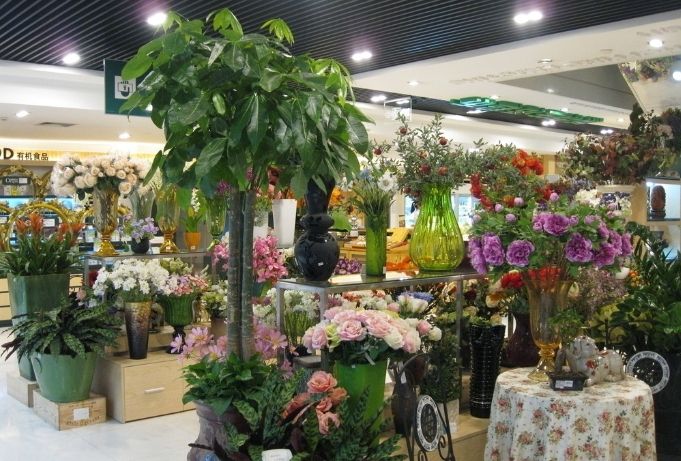 杭州鲜花店装修设计-女孩子们都喜欢的专业鲜花店装修